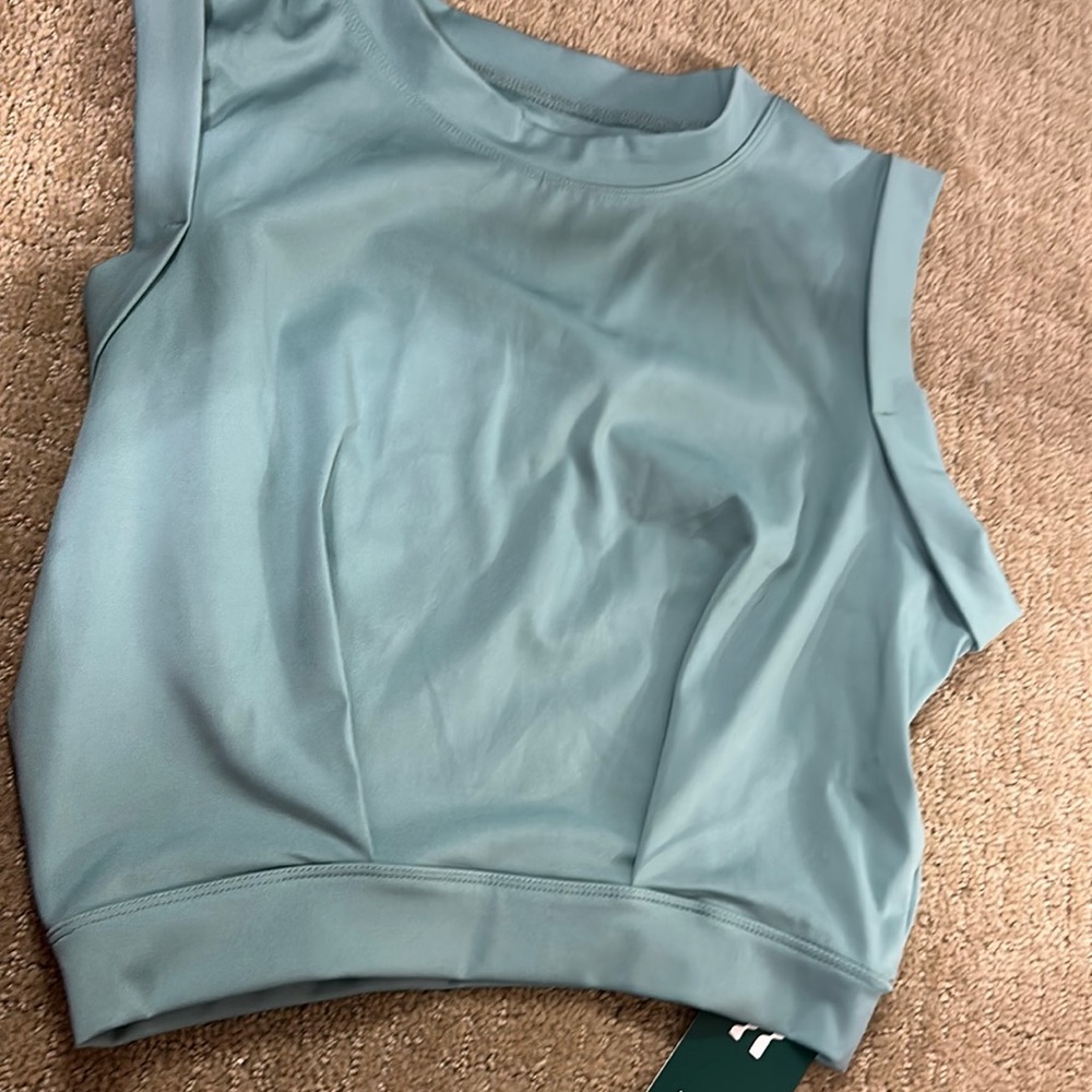Stretchy summer top very stylish!